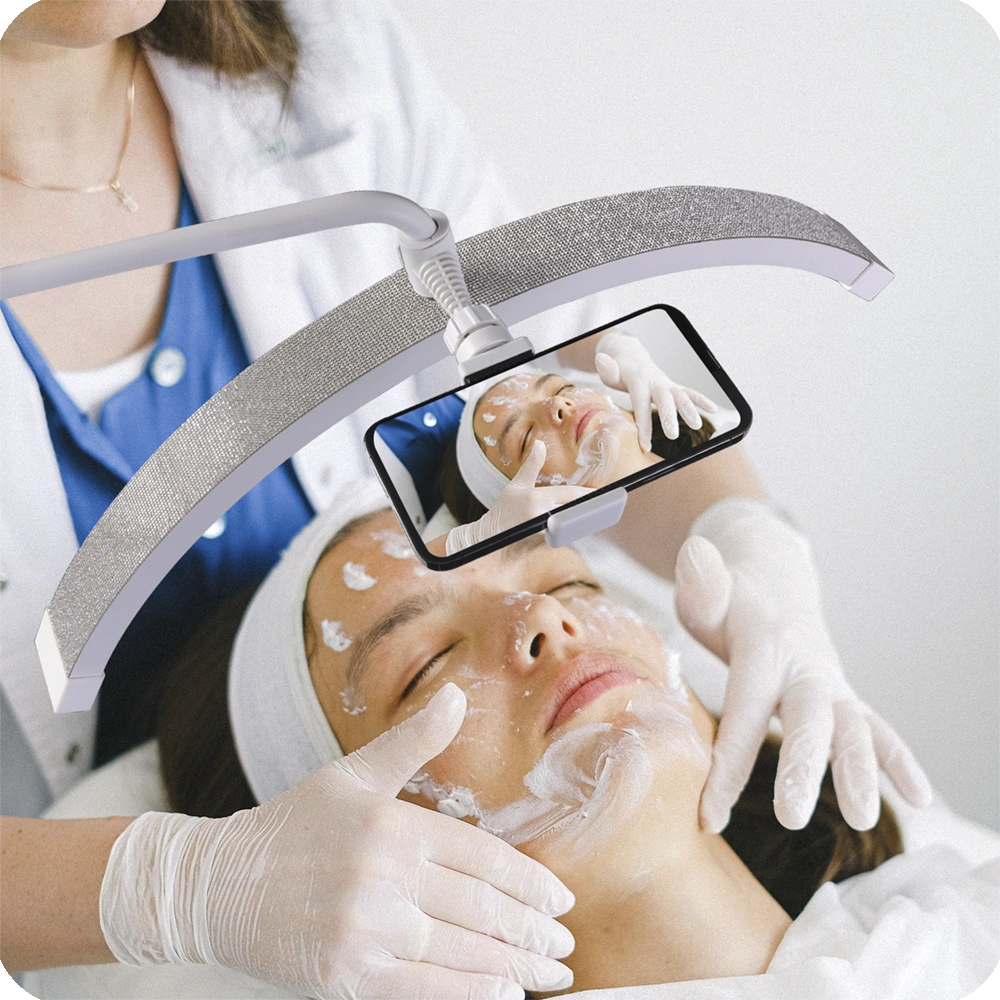 lampa do salonu  tatuażu