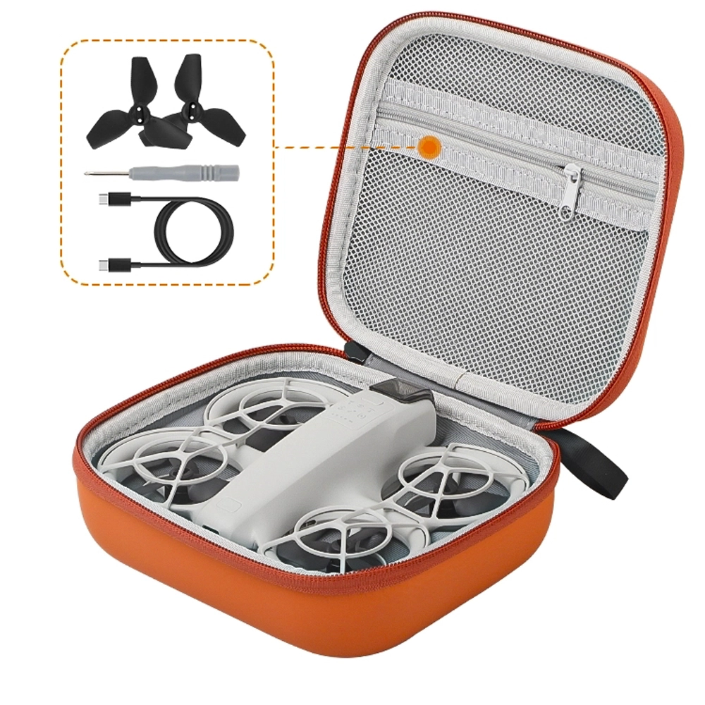 Wnętrze walizki Sunnylife Mini Travel Case