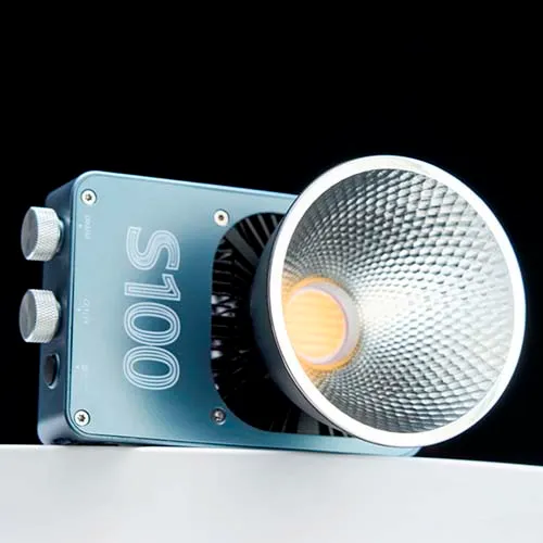 Do vlogów, plenerów, produktów i livestreamów Zastosowanie lampy LED S100