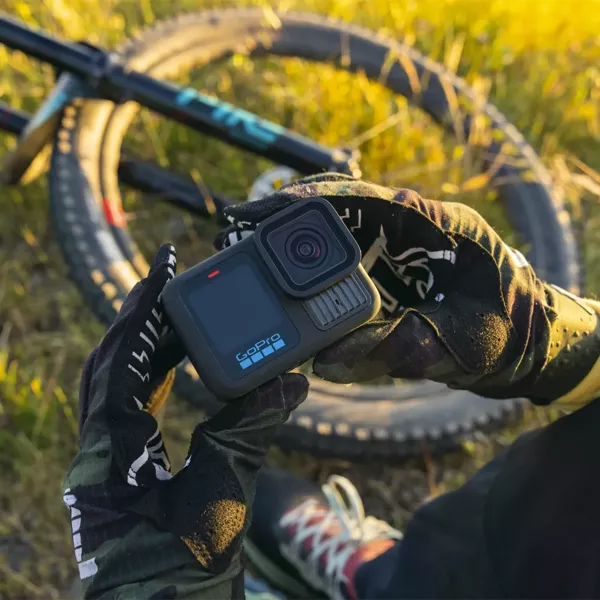 Kamera GoPro 13 HERO Black  + Orginalny GoPro Handler Uchwyt Pływający